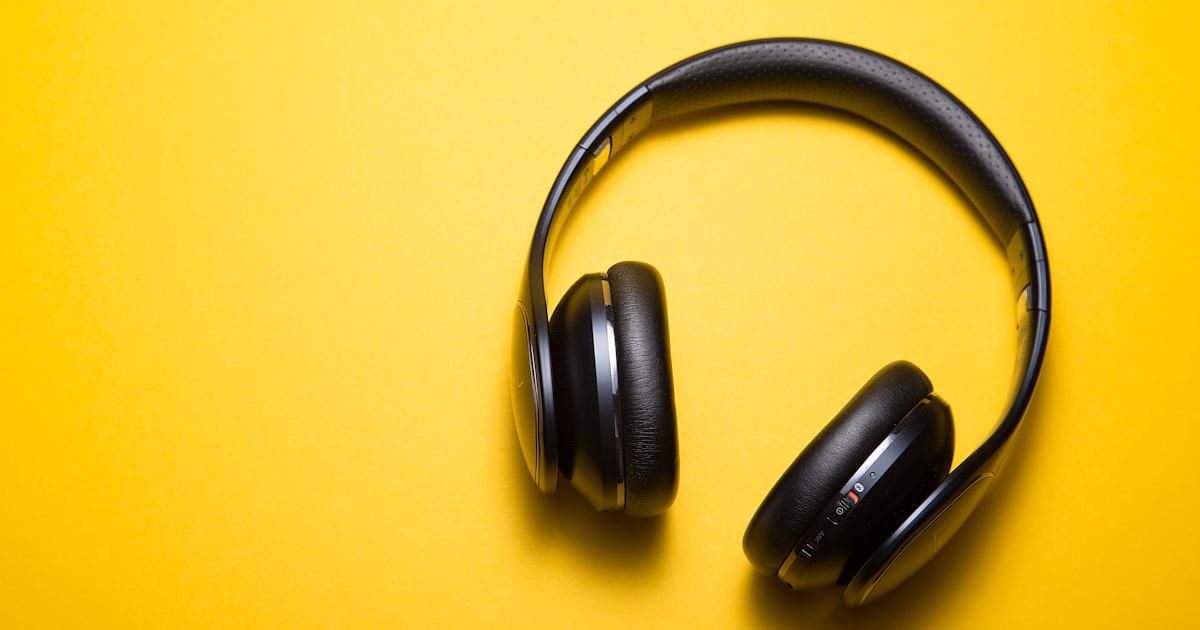 2026年6月远程办公降噪耳机横评：Sony WH-1000XM5 vs AirPods Pro 2 vs Bose QC45，哪款最适合视频会议？